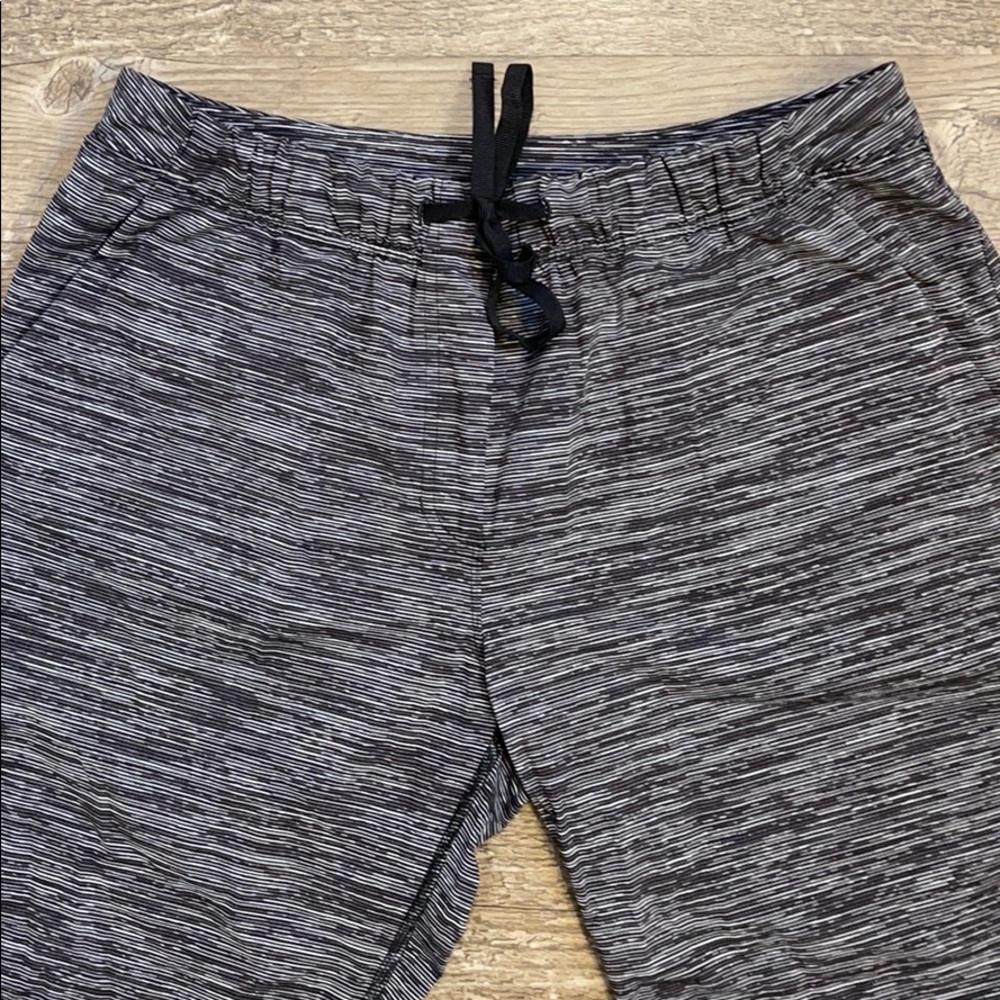 Lululemon straight leg tie waist pant - Picture 2 of 7